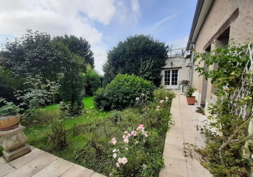 Maison à vendre, 220m², Luzillé
