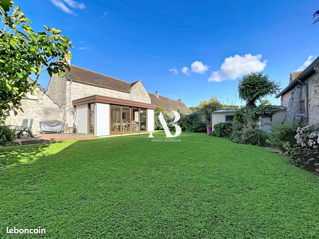 Maison à vendre, 136m², Echouboulains