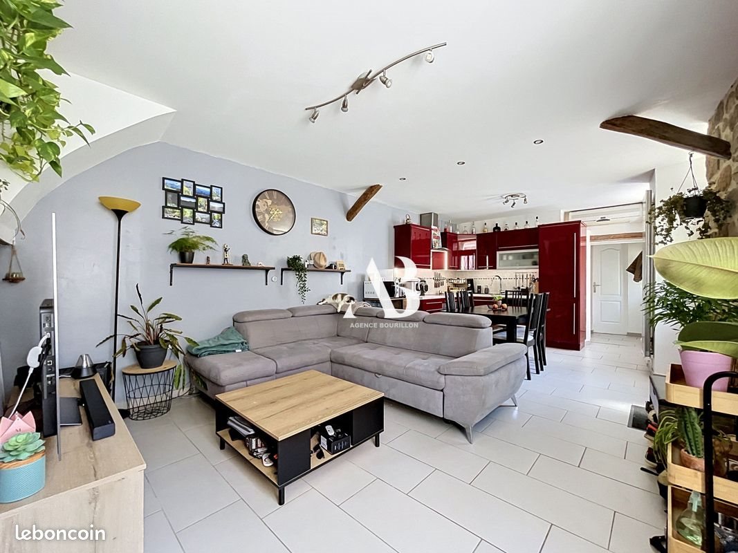 Maison à vendre, 77m², Rampillon