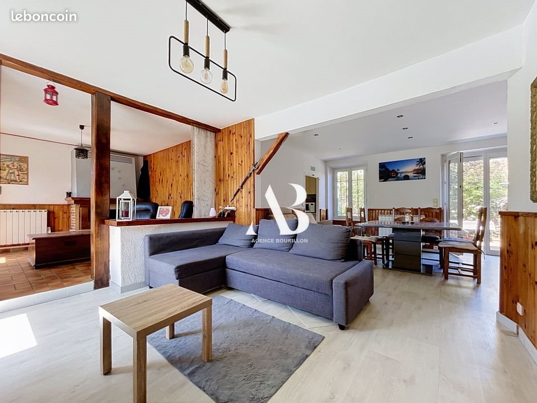 Maison à vendre, 123m², Mormant