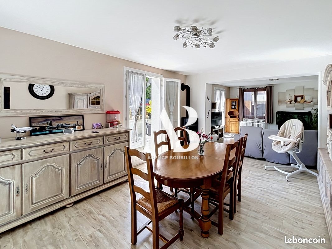 Maison à vendre, 180m², Gurcy-le-Châtel