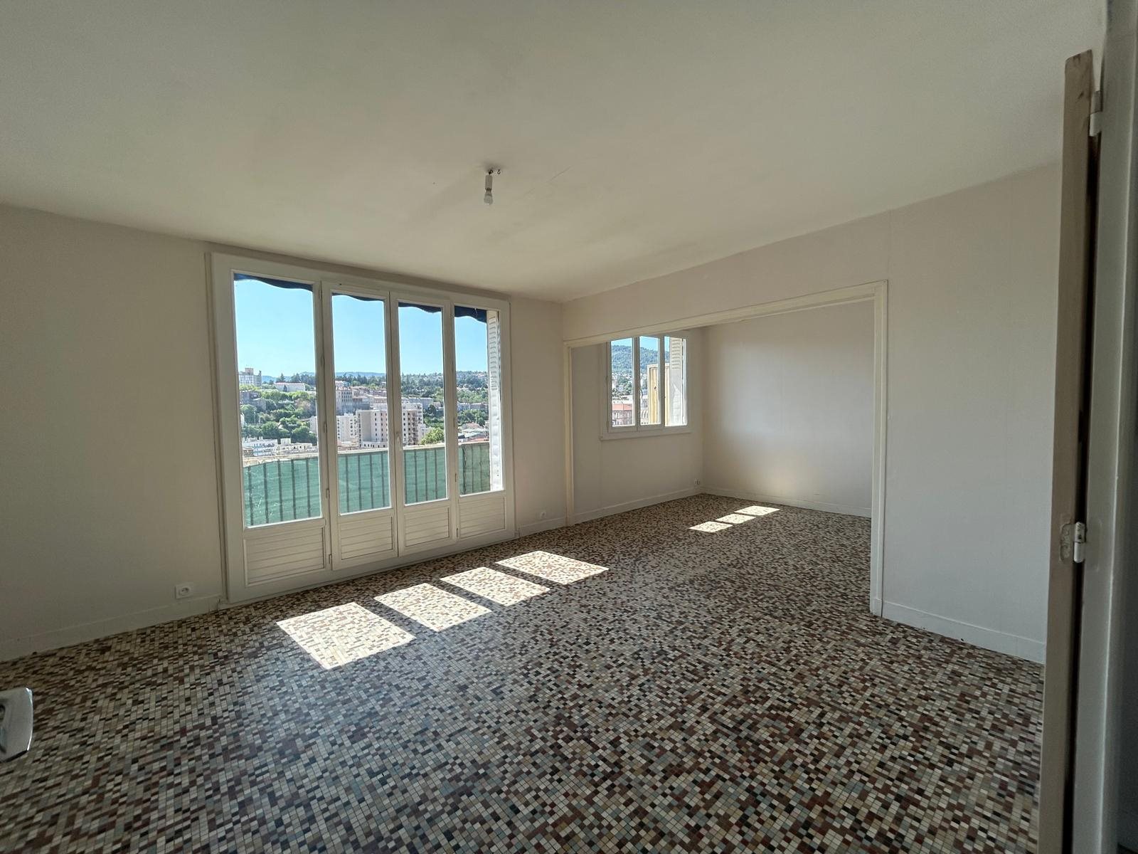 Appartement à vendre, 72m², Annonay