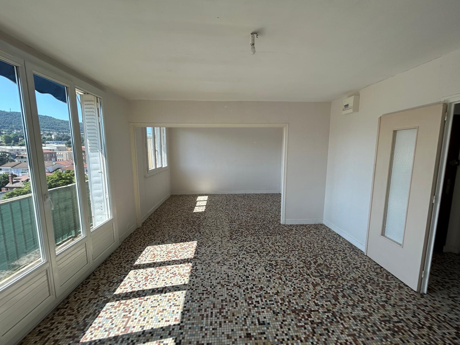 Appartement à vendre, 72m², Annonay