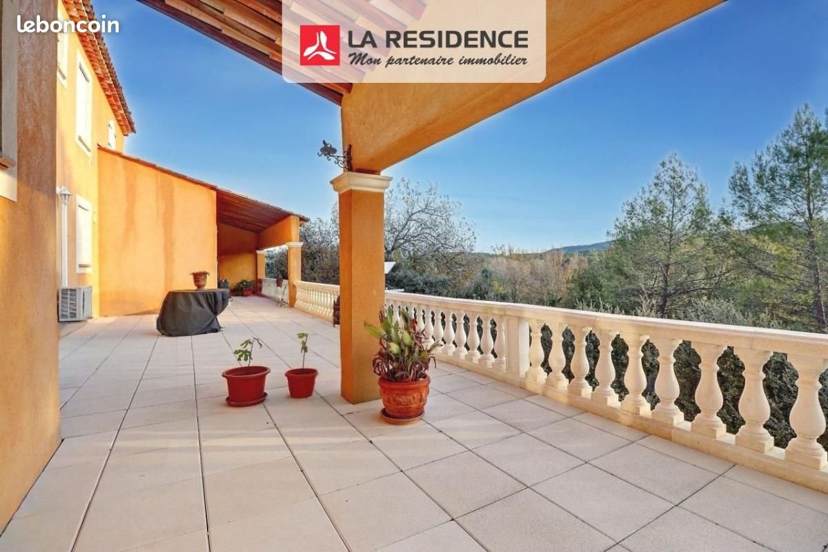 Maison à vendre, 236m², Lorgues