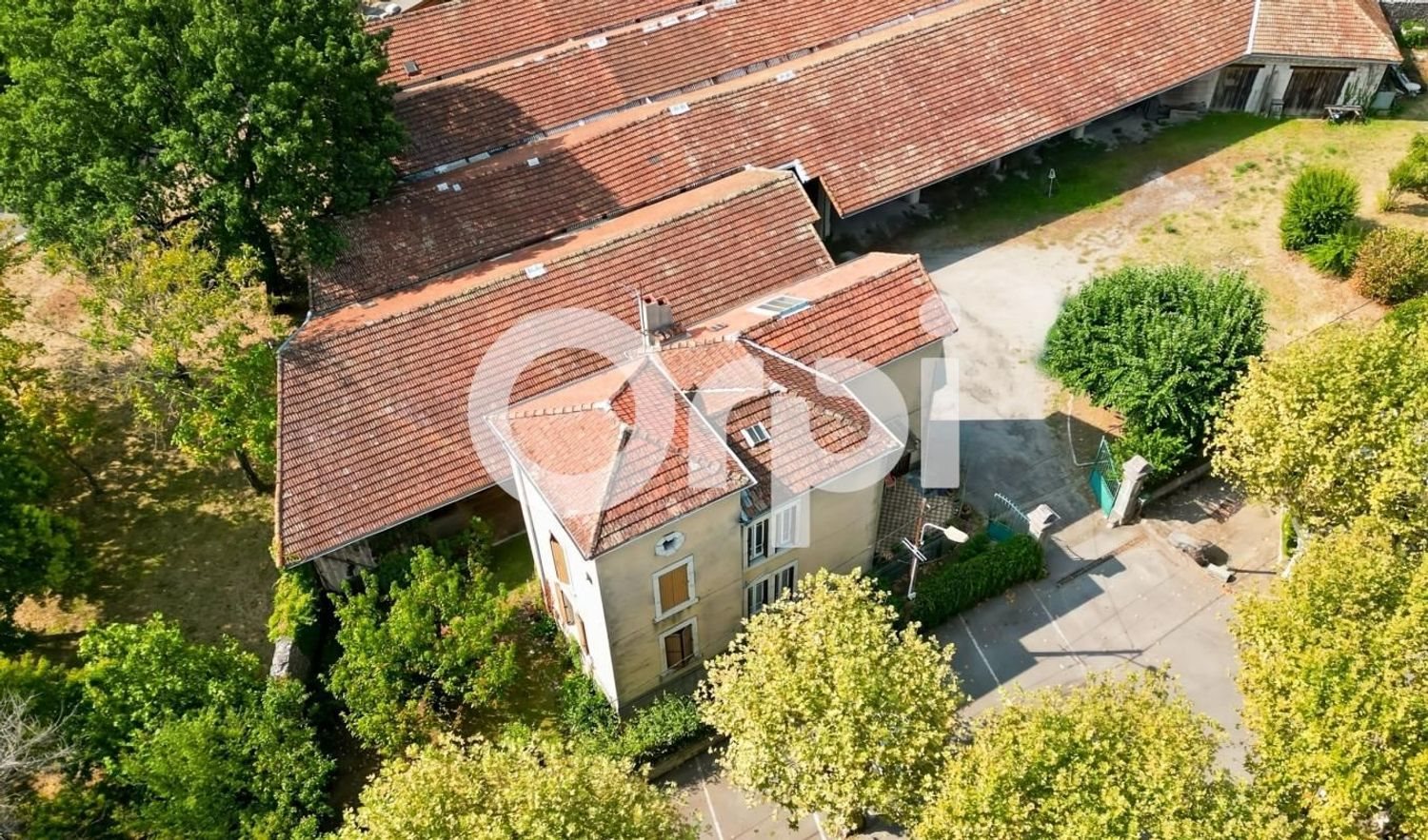 Maison à vendre, 1300m², Ruoms
