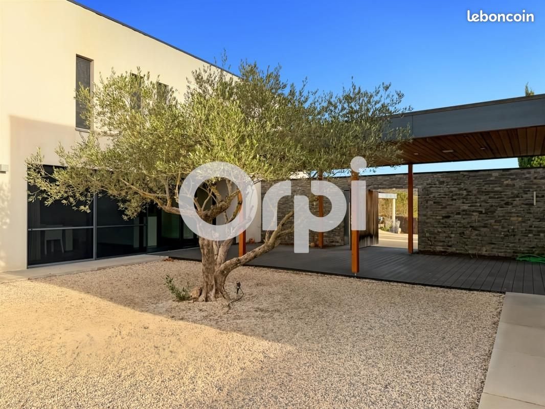Maison à vendre, 250m², Ruoms