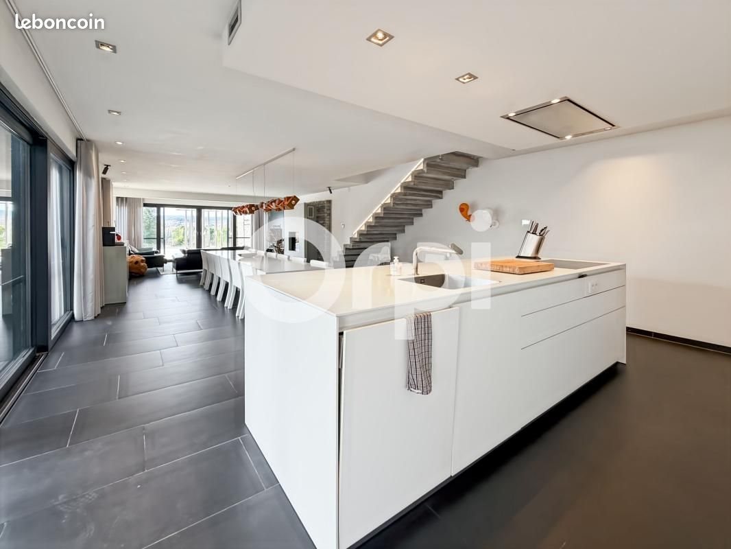 Maison à vendre, 250m², Ruoms