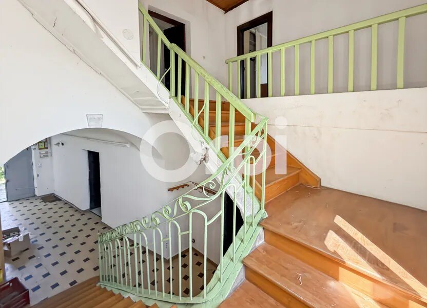 Maison à vendre, 248m², Vallon-Pont-d'Arc