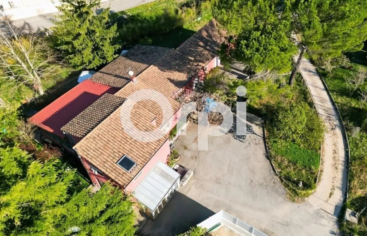 Maison à vendre, 242m², Ruoms