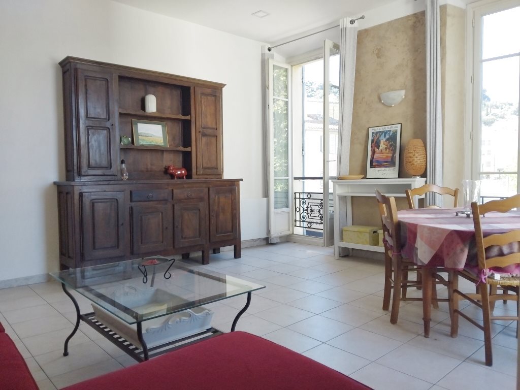 Appartement à vendre, 57m², Hyères
