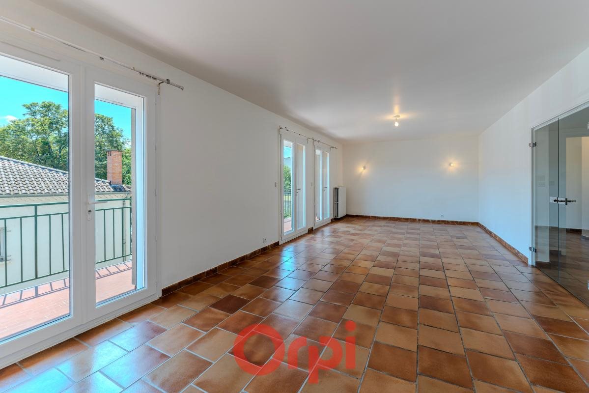 Appartement à louer, 102m², Privas