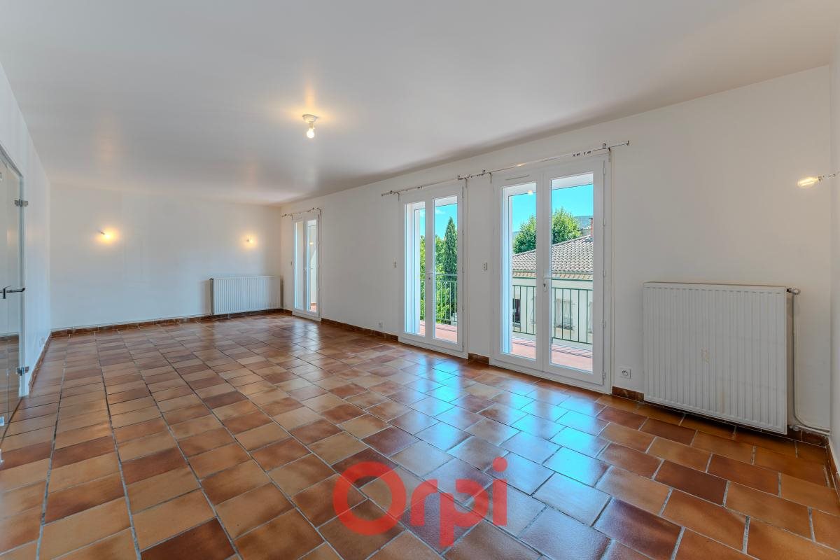 Appartement à louer, 102m², Privas