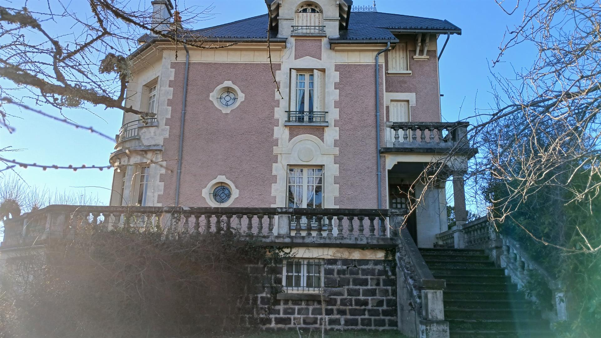 Maison à vendre, 153m², Mauriac