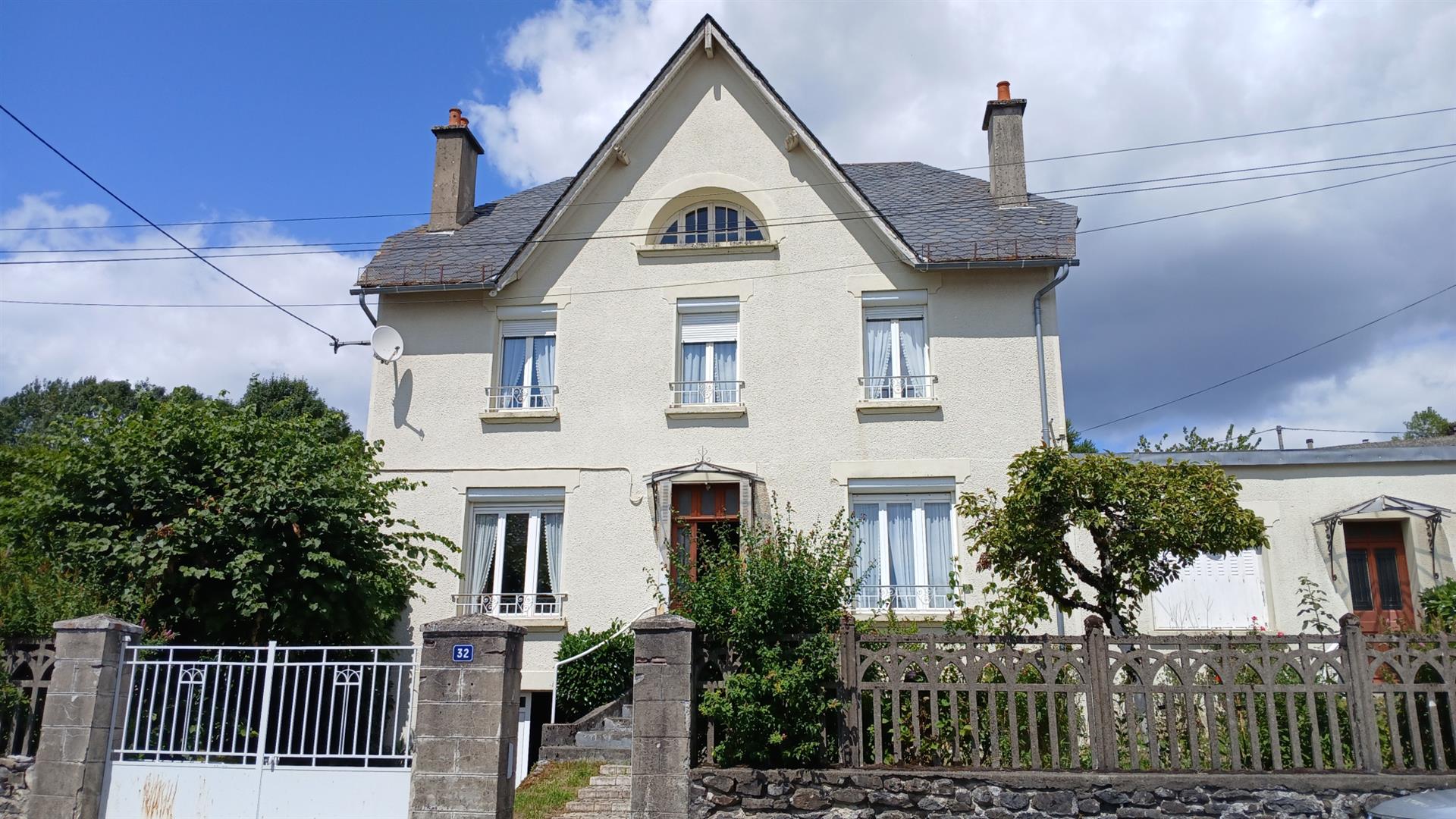 Maison à vendre, 190m², Mauriac