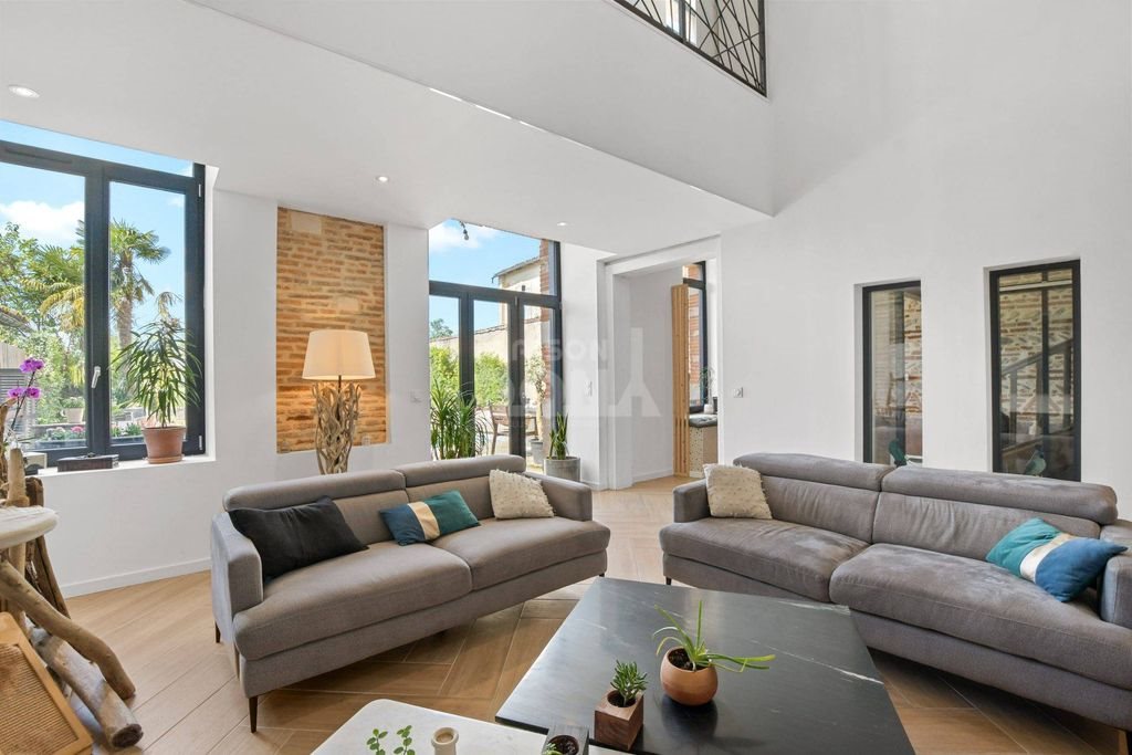 Maison à vendre, 310m², Montesquieu-Volvestre