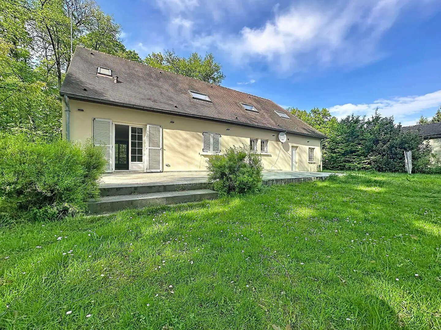 Maison à louer, 167m², Lamorlaye