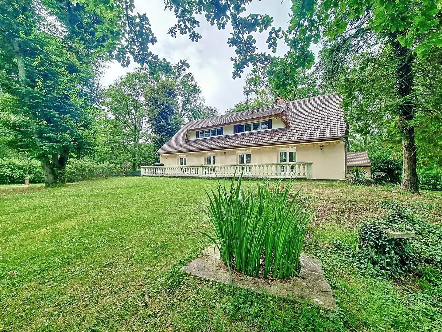 Maison à vendre, 204m², Lamorlaye