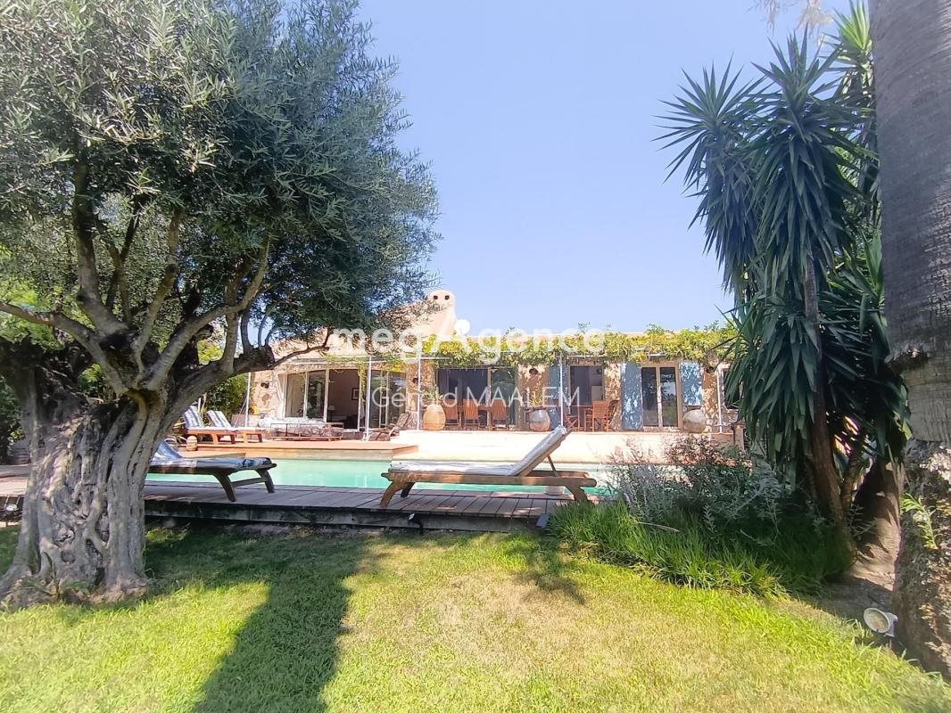 Maison à vendre, 170m², Grimaud