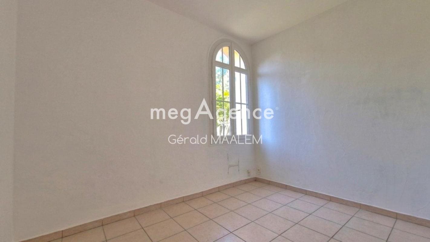 Maison à vendre, 117m², Fréjus