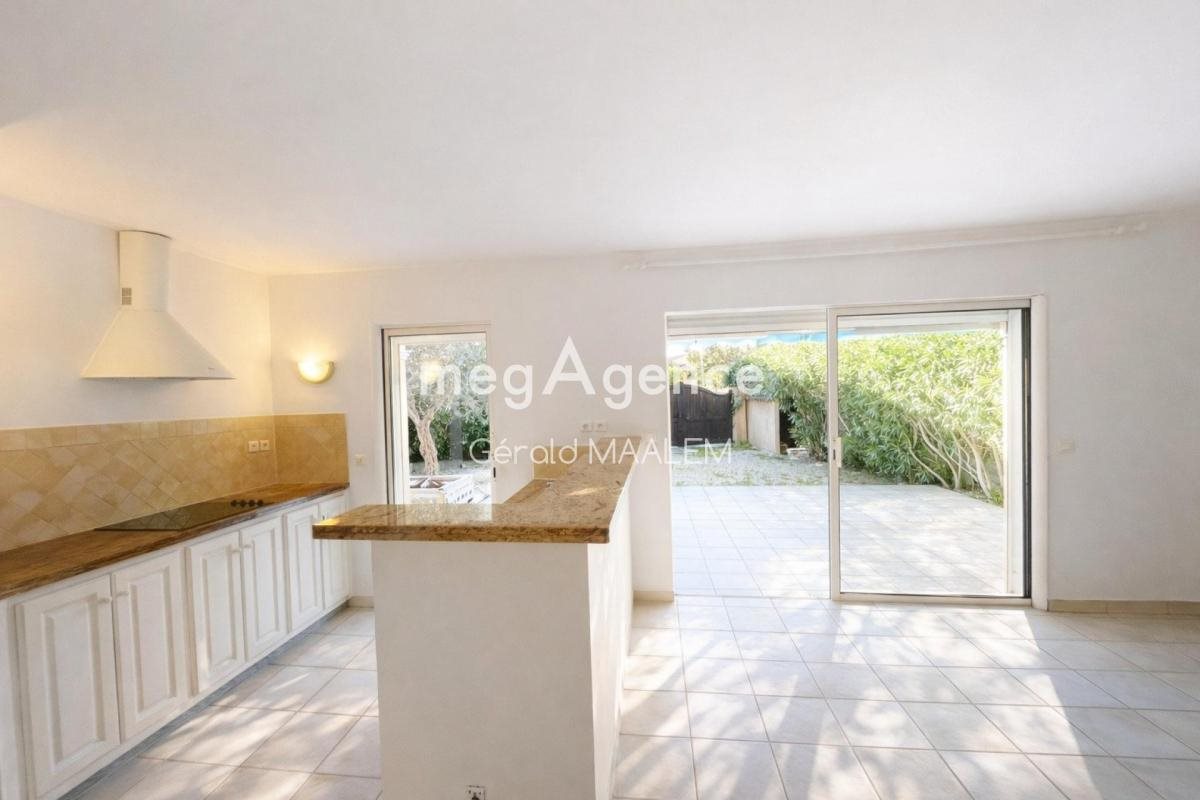 Appartement à vendre, 93m², Cogolin