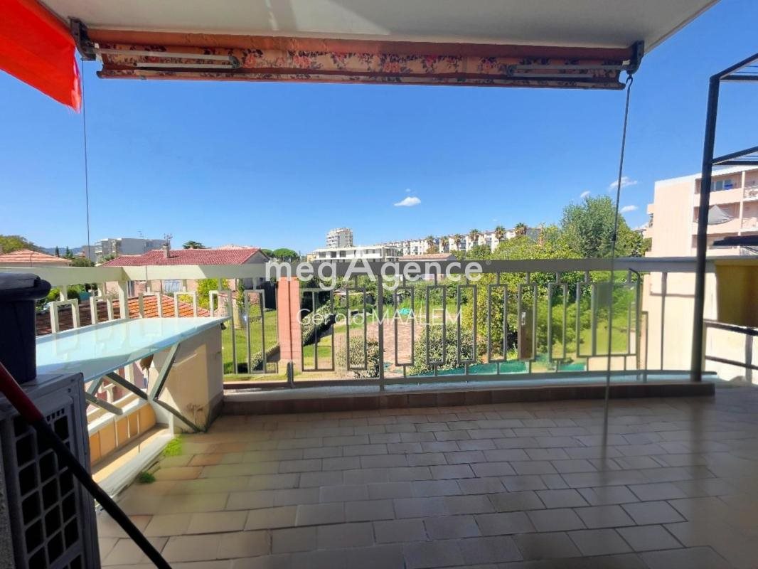 Appartement à vendre, 29m², Fréjus