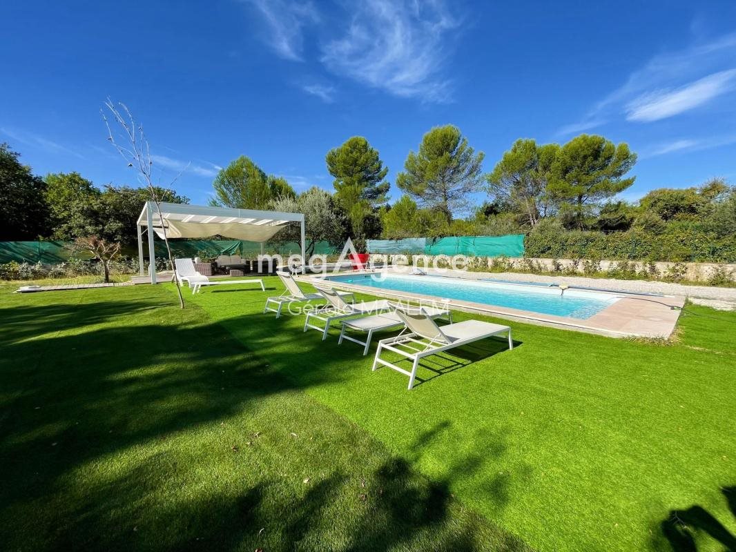 Maison à vendre, 350m², Régusse