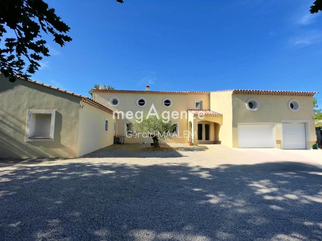 Maison à vendre, 350m², Régusse