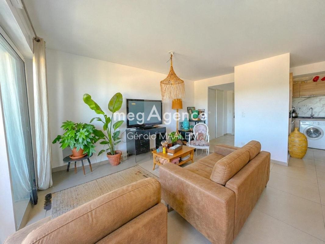 Appartement à vendre, 64m², Cogolin