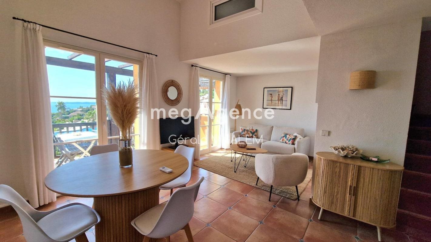 Appartement à vendre, 66m², Roquebrune-sur-Argens