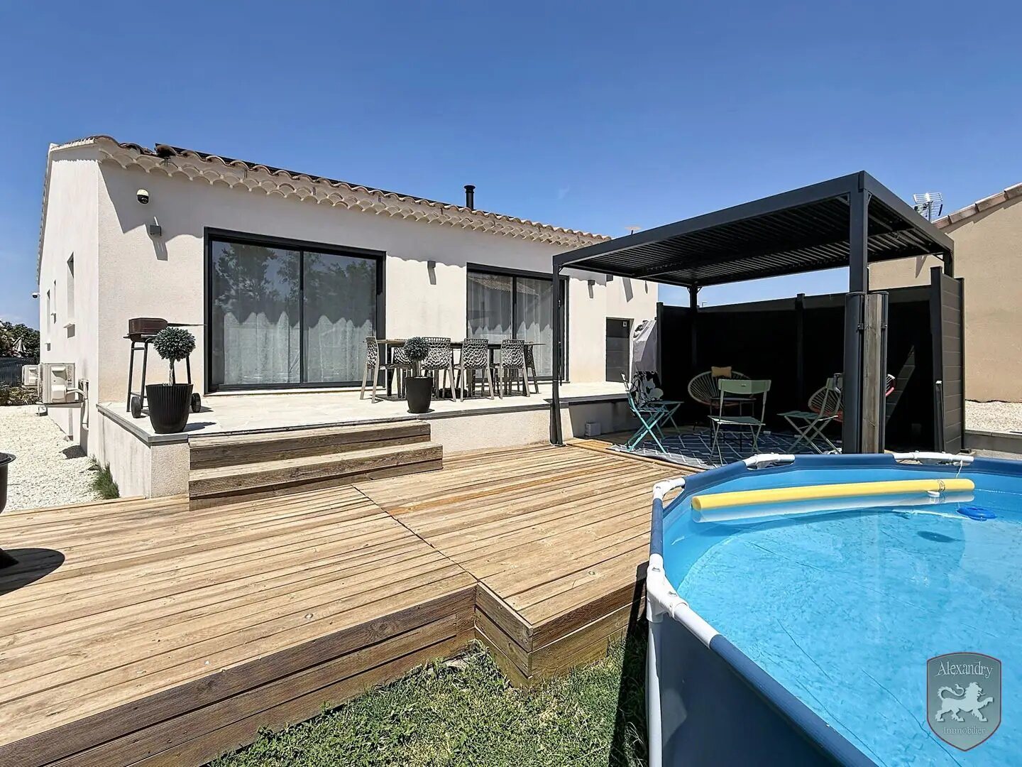 Maison à vendre, 106m², Saint-Geniès-de-Comolas