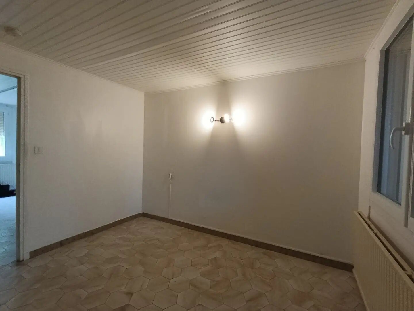 Appartement à louer, 25m², Roquemaure