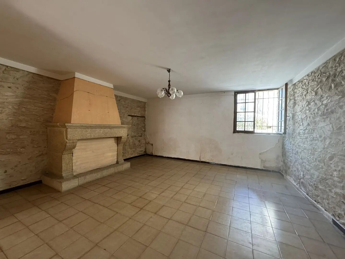 Maison à vendre, 222m², Tavel