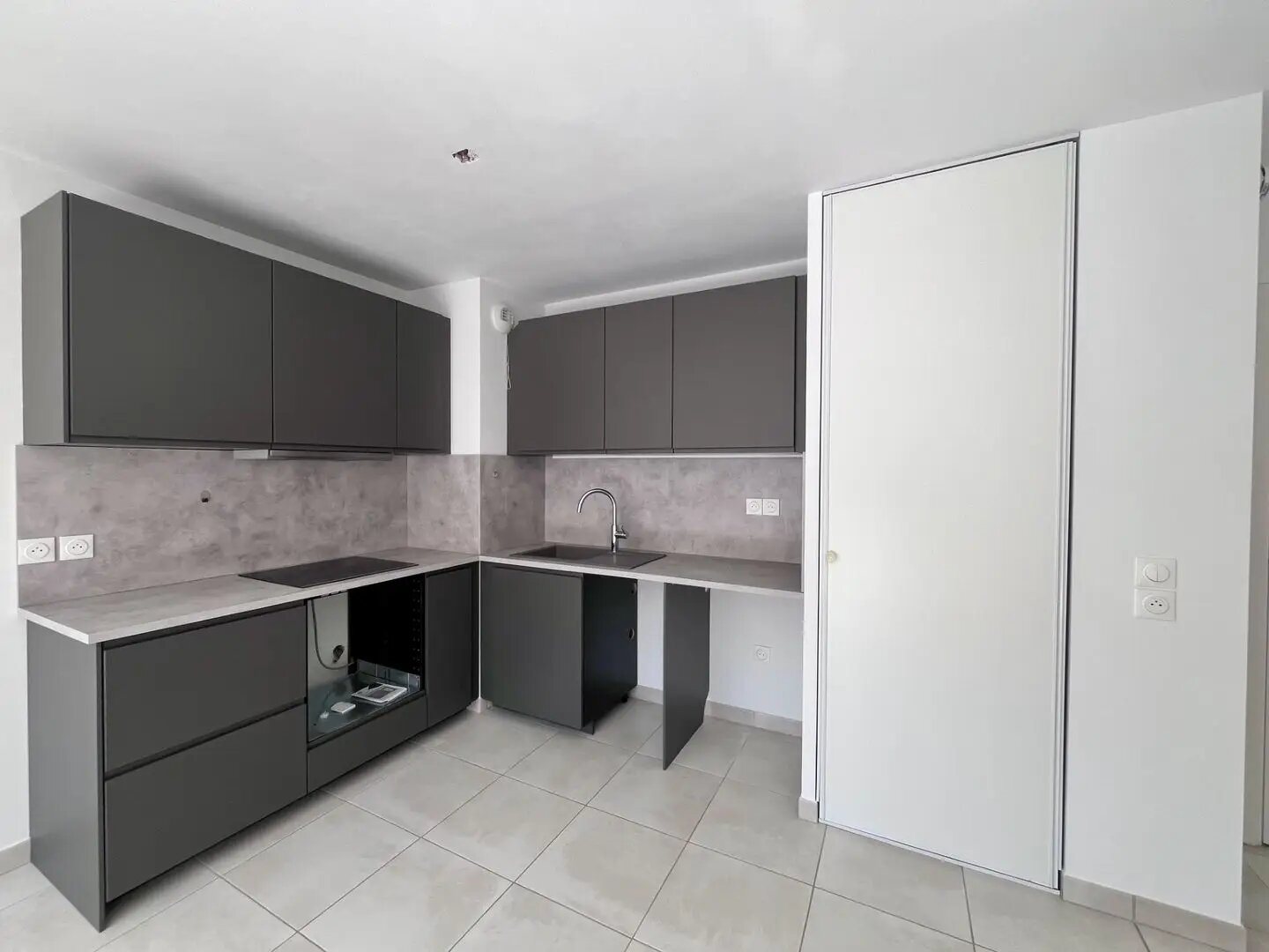 Appartement à louer, 43m², Villeneuve-lès-Avignon