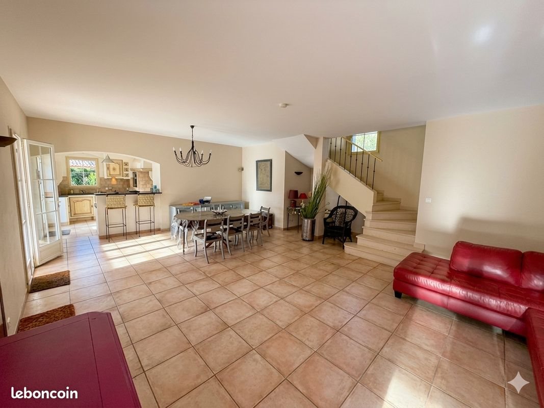 Maison à vendre, 160m², Saint-Laurent-des-Arbres