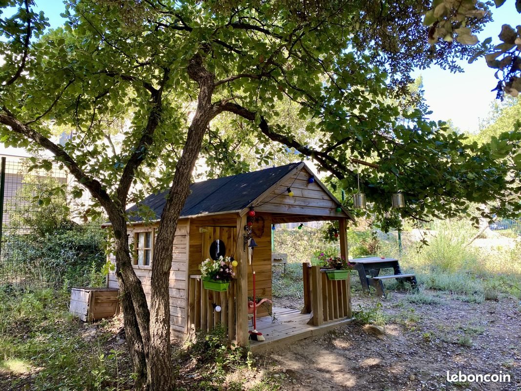 Maison à vendre, 138m², Saint-Laurent-des-Arbres