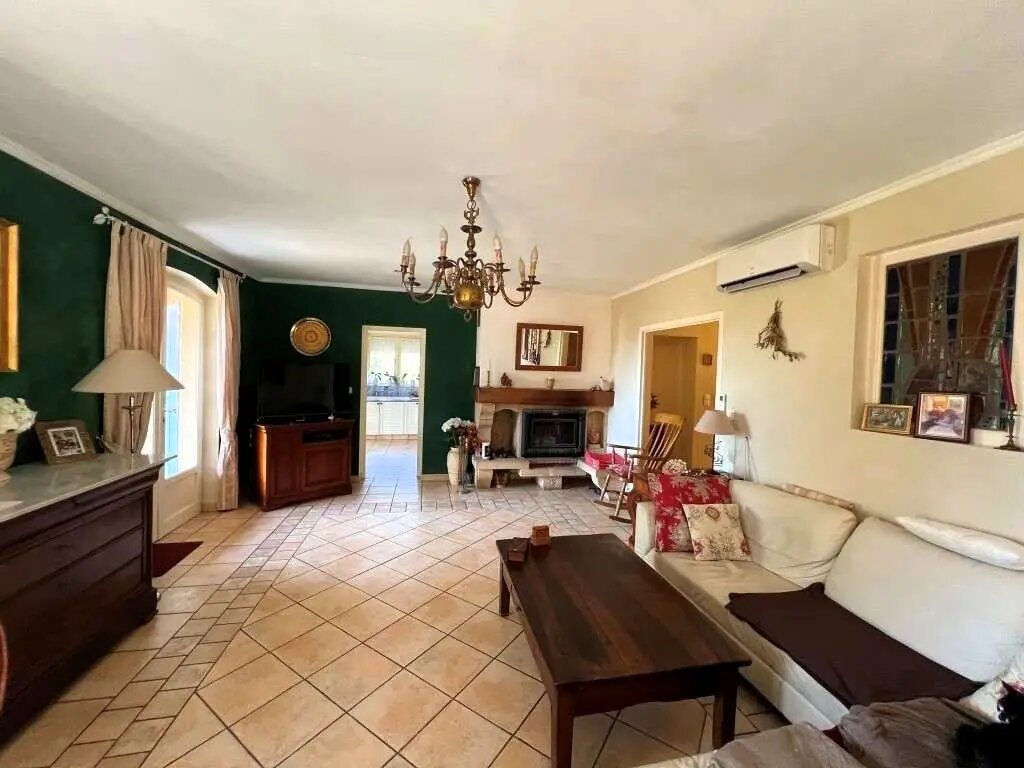 Maison à vendre, 145m², Vénéjan