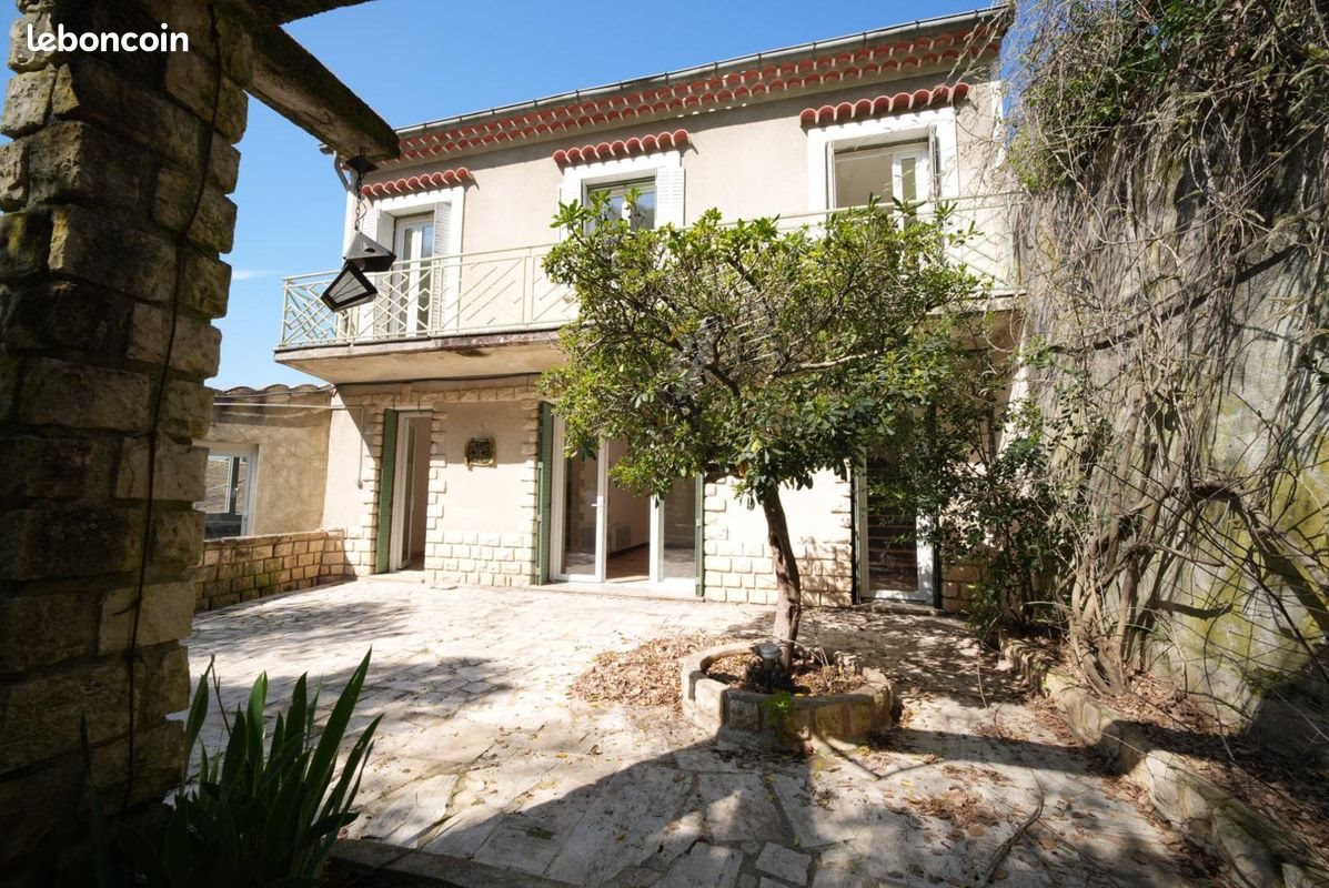 Maison à vendre, 92m², Orange