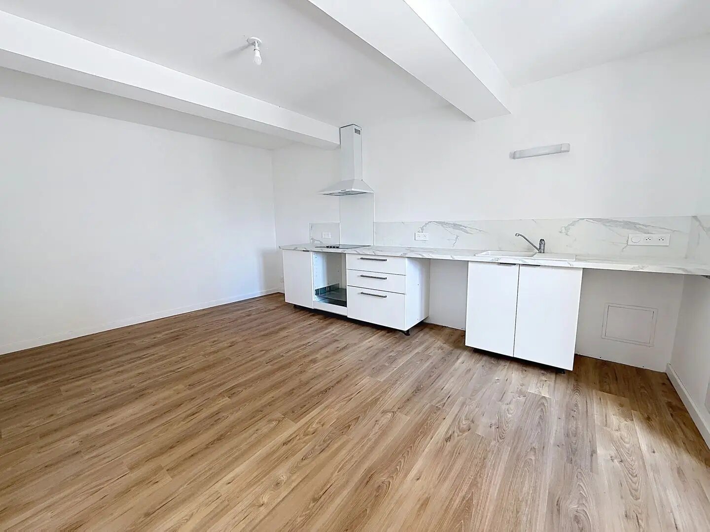 Maison à louer, 90m², Pujaut