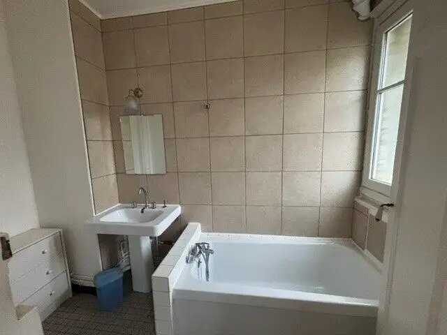 Appartement à louer, 29m², Paris 18ème