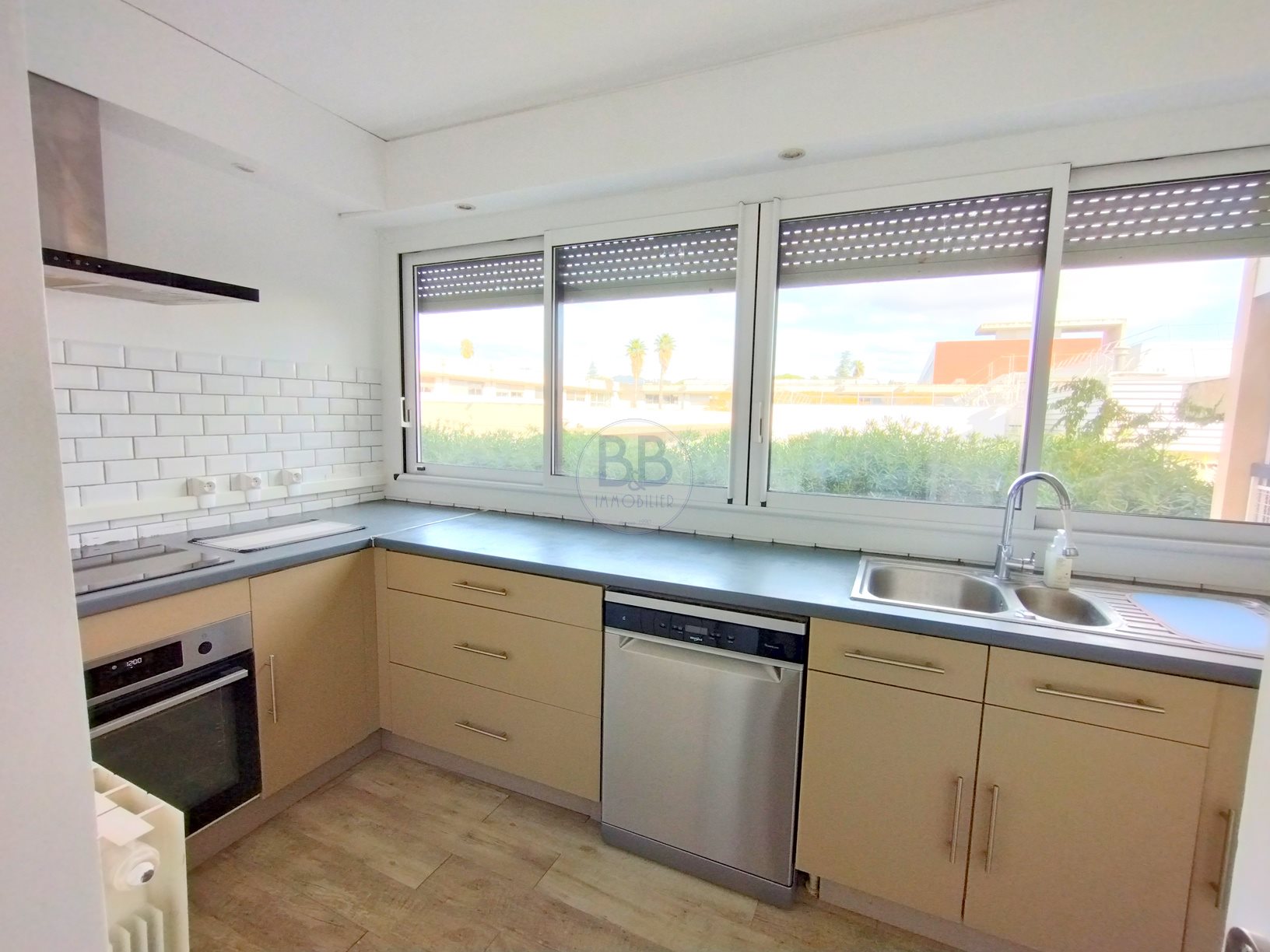 Appartement à vendre, 77m², Saint-Raphaël
