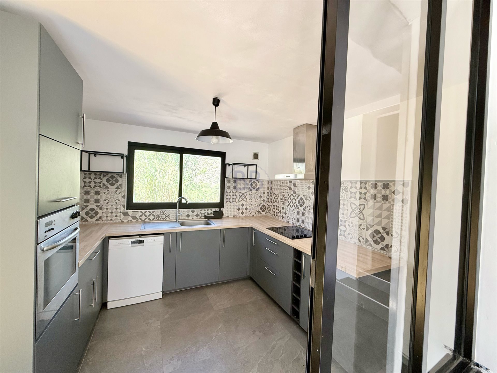 Maison à vendre, 98m², Fréjus