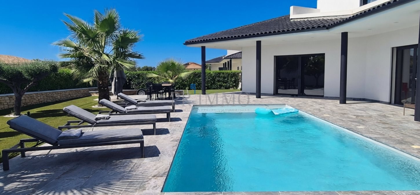 Maison à vendre, 205m², Le Muy