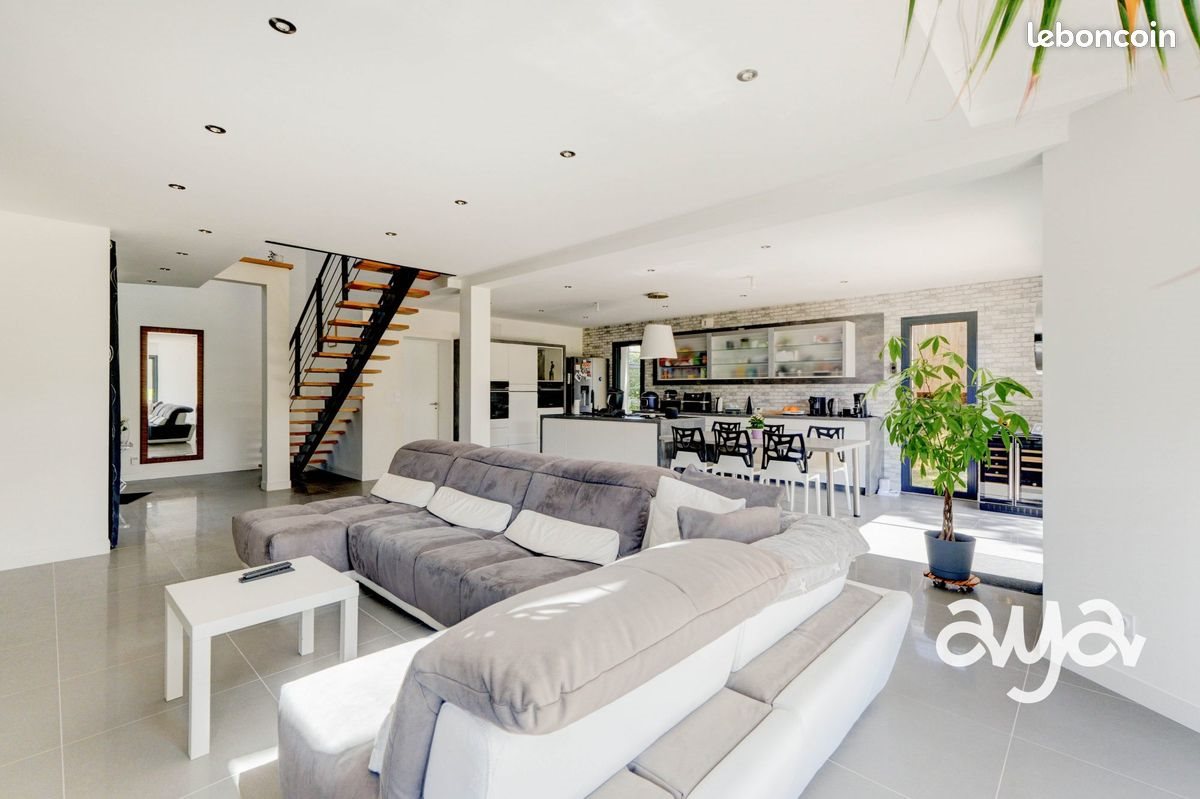 Maison à vendre, 193m², Vigneux-de-Bretagne