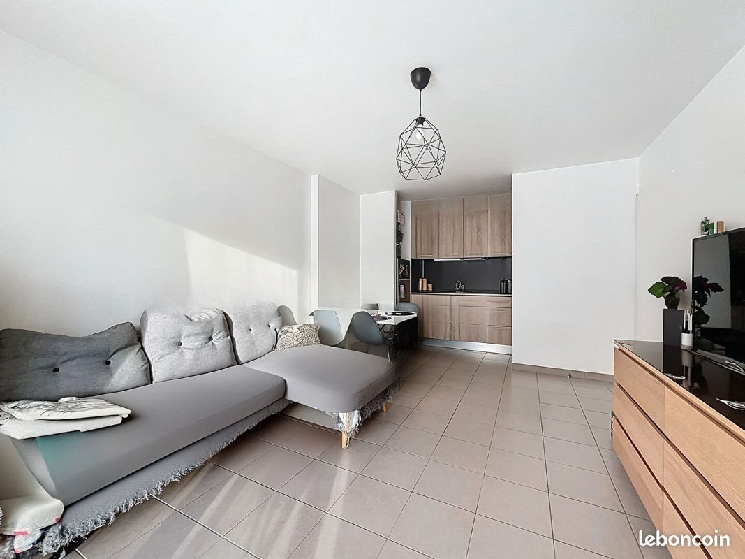 Appartement à louer, 41m², Mennecy