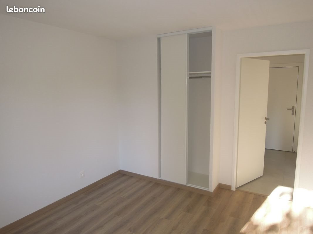 Appartement à louer, 42m², Gratentour