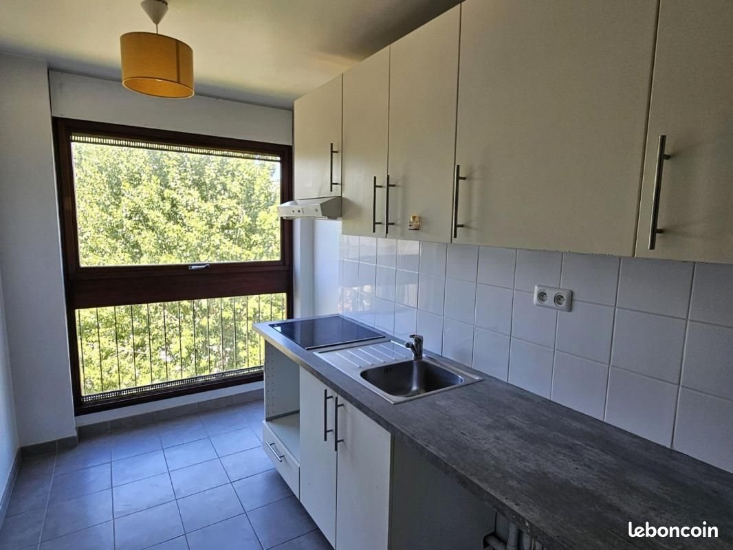 Appartement à louer, 94m², Le Chesnay