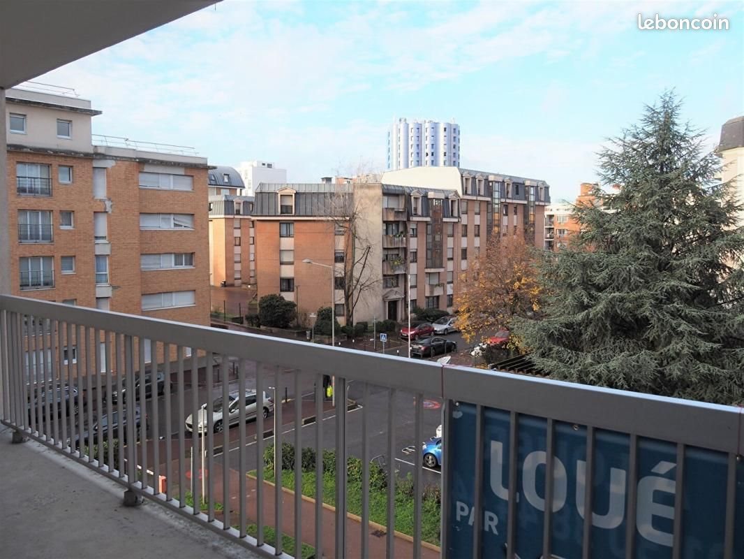 Appartement à louer, 30m², Cergy