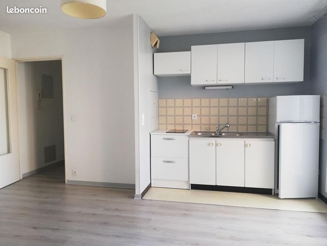 Appartement à louer, 30m², Cergy