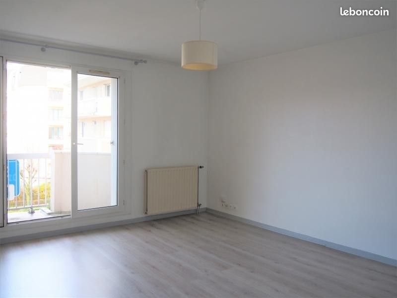 Appartement à louer, 30m², Cergy