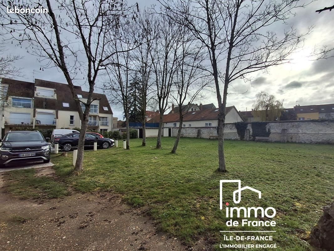 Appartement à vendre, 580m², Mantes-la-Jolie